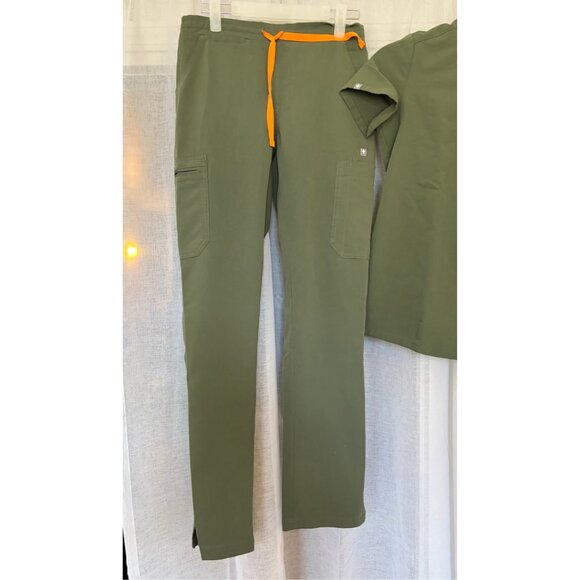 FIGS Women’s Medical Scrubs Moss (Olive Green) XXS - Picture 3 of 6